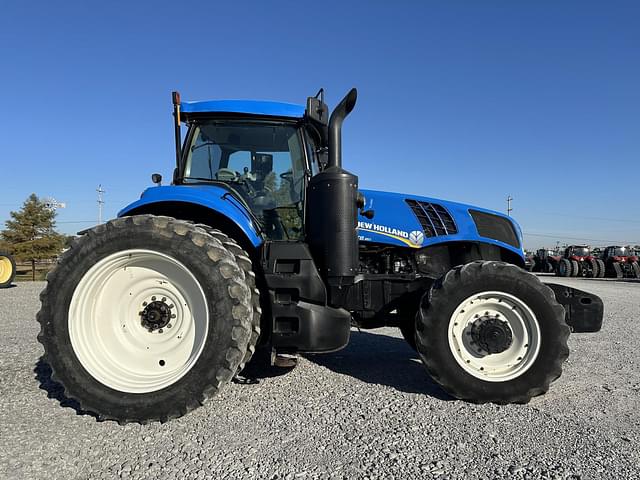 Image of New Holland T8.350 equipment image 2