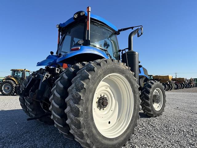 Image of New Holland T8.350 equipment image 4