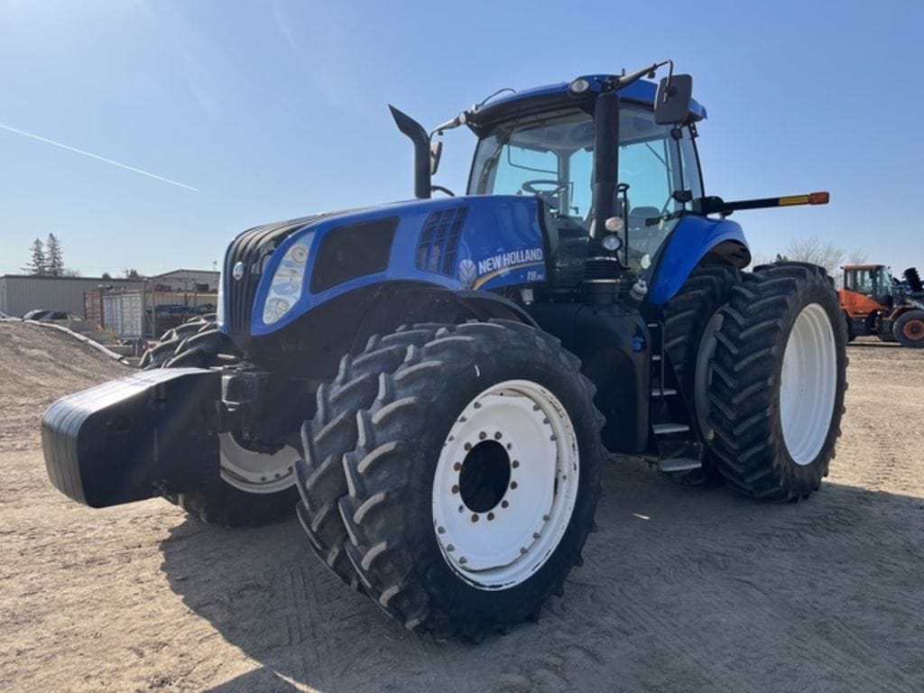 2014 New Holland T8.380 Equipment Image0