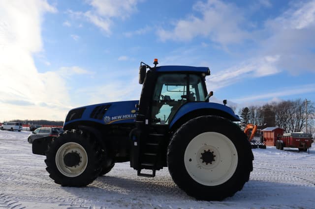 Image of New Holland T8.410 equipment image 3