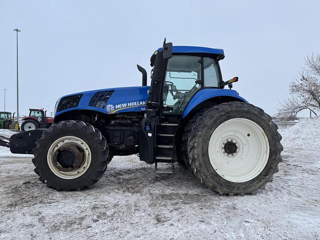 Image of New Holland T8.410 equipment image 3