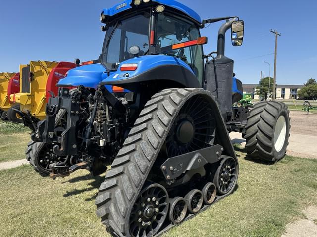 Image of New Holland T8.410 SmartTrax equipment image 1