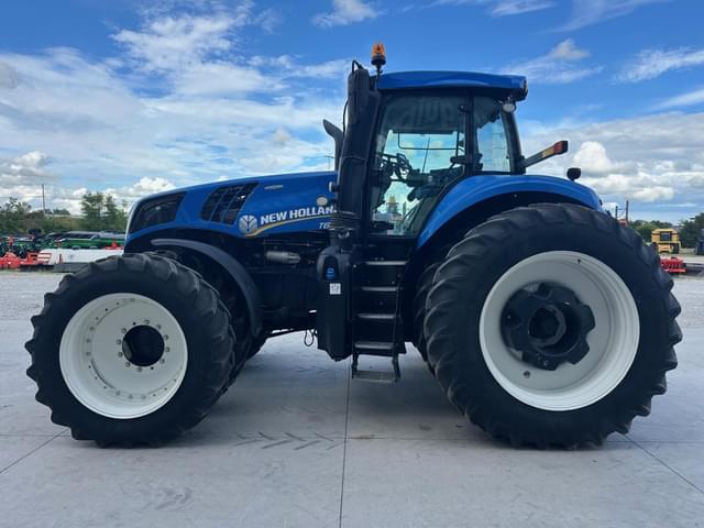 Image of New Holland T8.435 equipment image 1