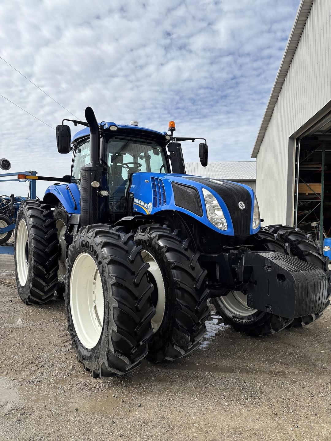 Image of New Holland T8.435 Primary image