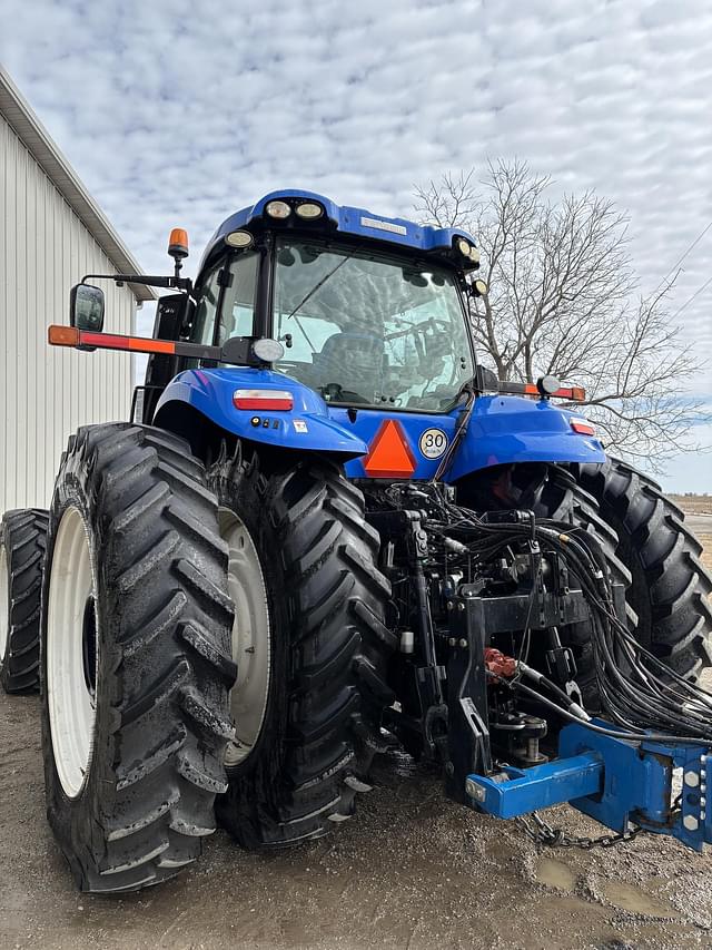 Image of New Holland T8.435 equipment image 4