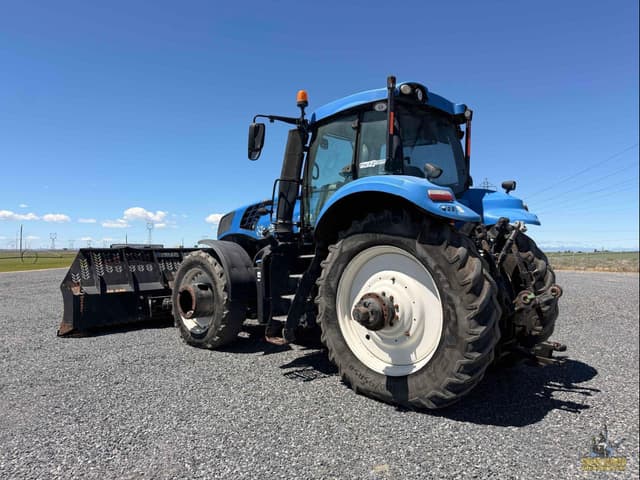 Image of New Holland T8.435 equipment image 2