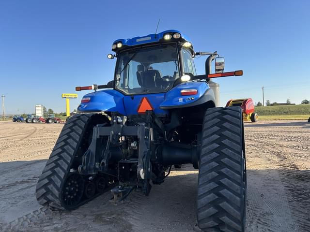 Image of New Holland T8.435 SmartTrax equipment image 2