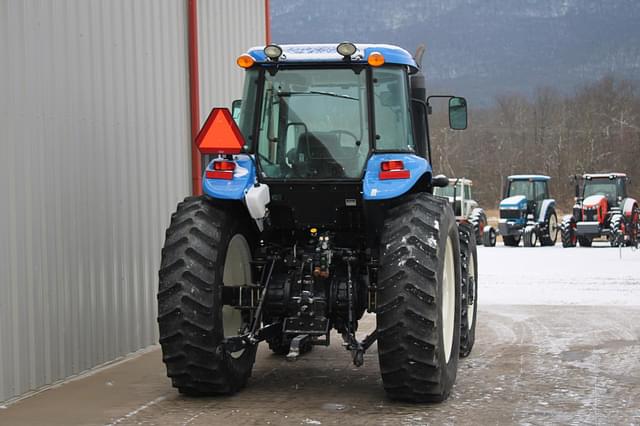 Image of New Holland TS6.140 equipment image 4