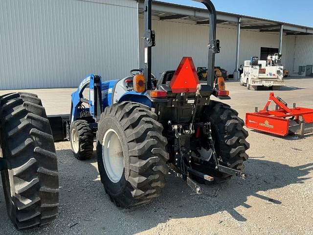 Image of New Holland Workmaster 37 equipment image 3