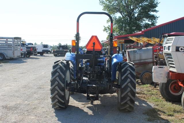Image of New Holland Workmaster 50 equipment image 3