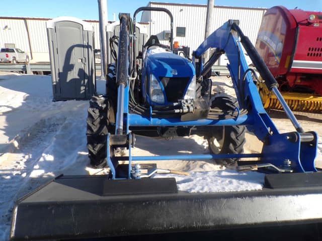 Image of New Holland Workmaster 50 equipment image 2