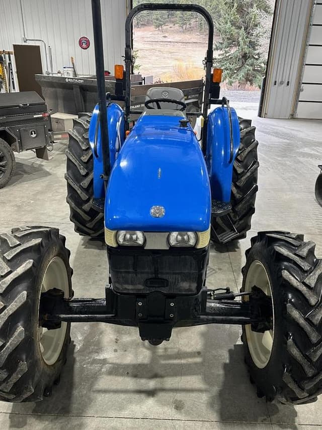Image of New Holland Workmaster 75 equipment image 2