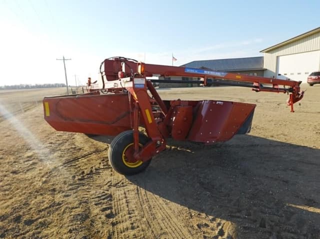 Image of New Holland 316 equipment image 2