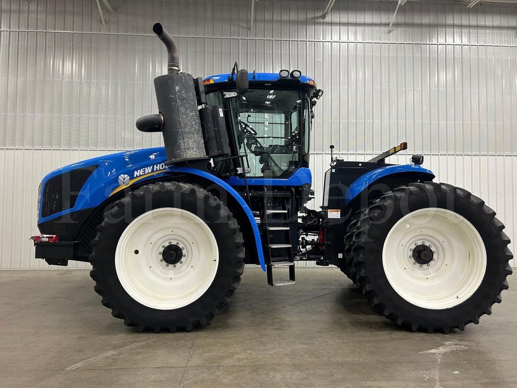 2015 New Holland T9.480 Equipment Image0