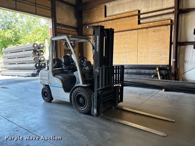 Image of Unicarriers PF70 equipment image 2
