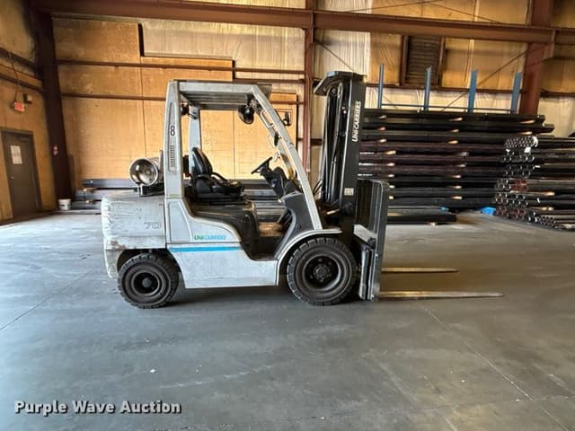 Image of Unicarriers PF70 equipment image 3