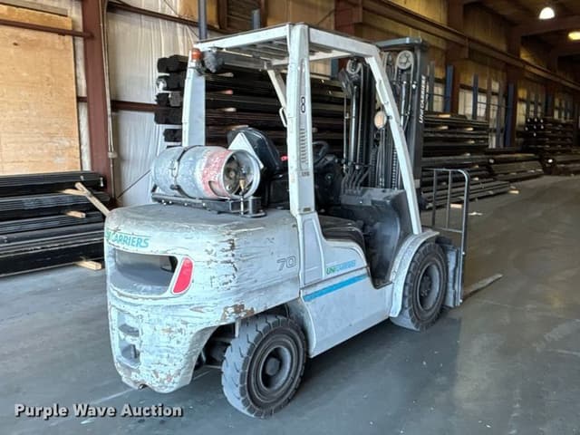 Image of Unicarriers PF70 equipment image 4