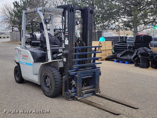 Image of Nissan 80 equipment image 2