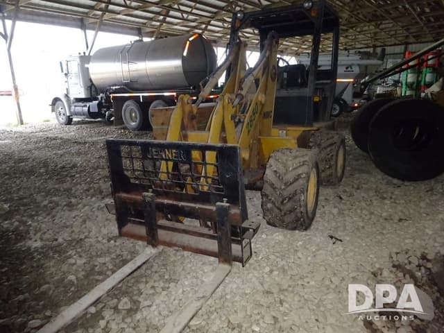 Image of NMC 2850 equipment image 2