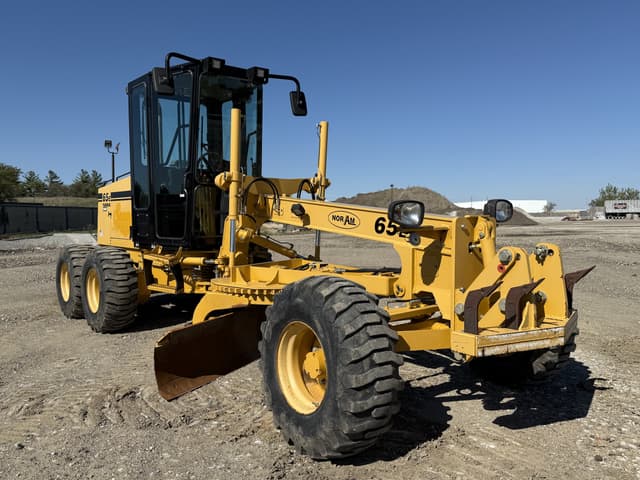 Image of Noram 65E equipment image 2