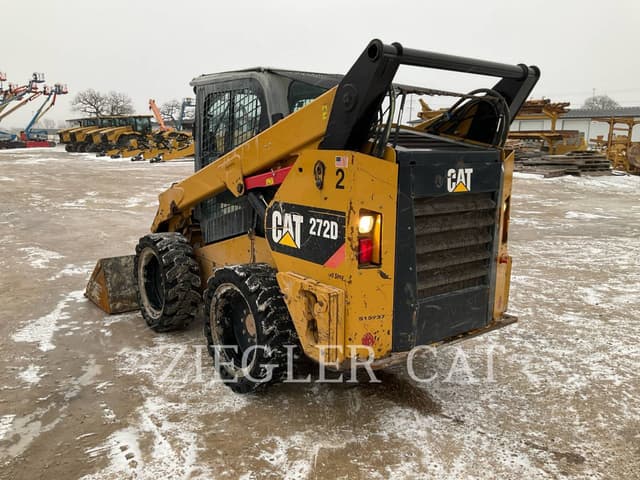 Image of Caterpillar 272D equipment image 3