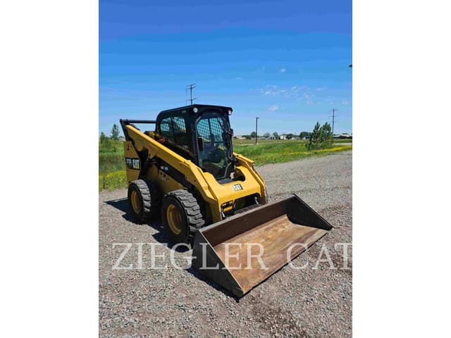 Image of Caterpillar 272D2 equipment image 1