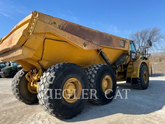 Image of Caterpillar 745C equipment image 2