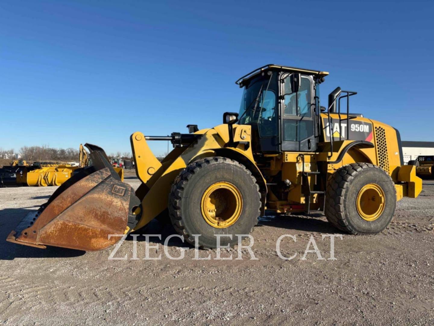 2015 Caterpillar 950M Equipment Image0