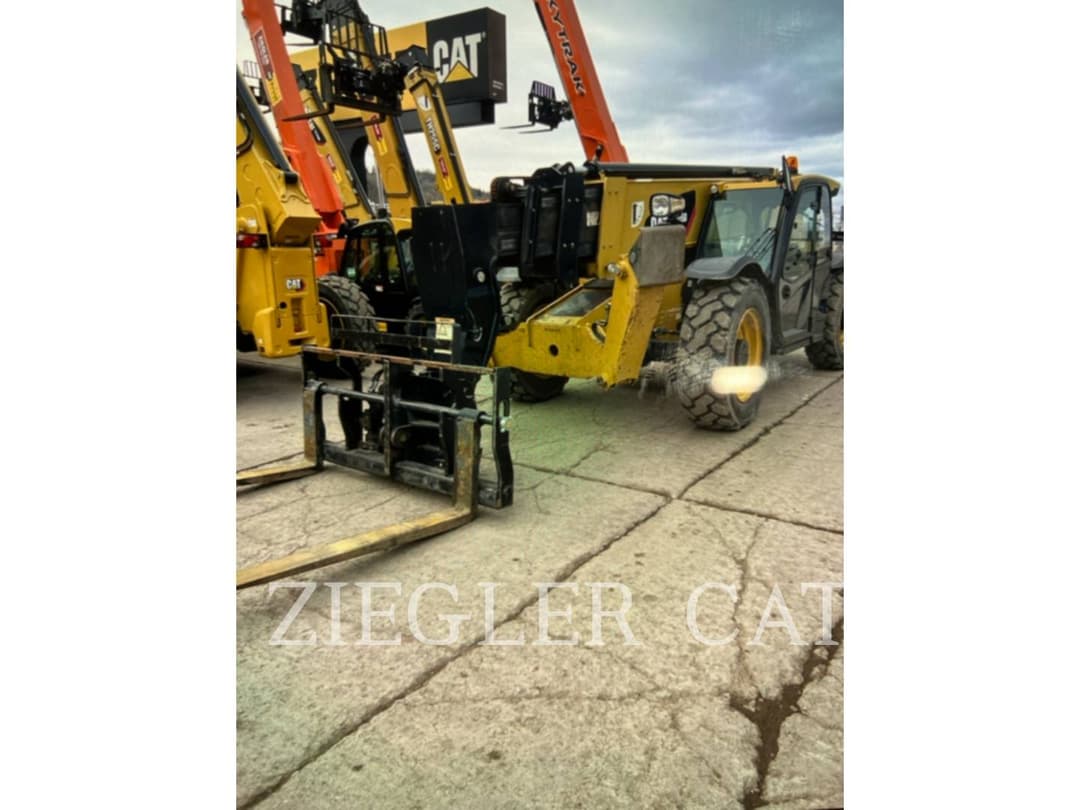 Image of Caterpillar TL1055D Image 1