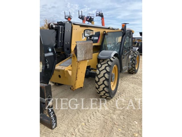 Image of Caterpillar TL1055D equipment image 1