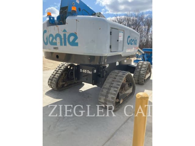 Image of Genie S-65 TRAX equipment image 2