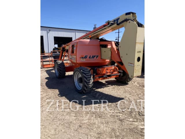 Image of JLG 600AJ equipment image 1