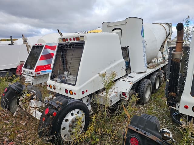 Image of Oshkosh S-2146 equipment image 2