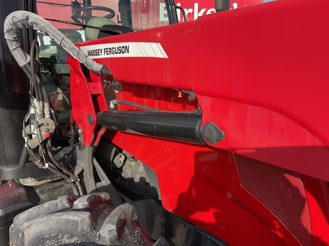 Image of Massey Ferguson 7718 equipment image 1