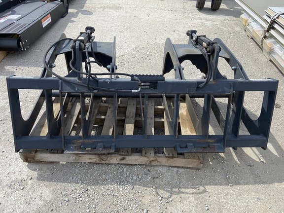 2015 Stout 72" Skeleton Bucket Grapple Equipment Image0