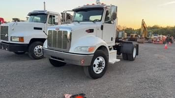 Main image Peterbilt 337