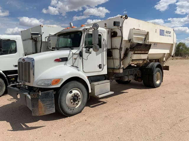 Image of Peterbilt 337 equipment image 1