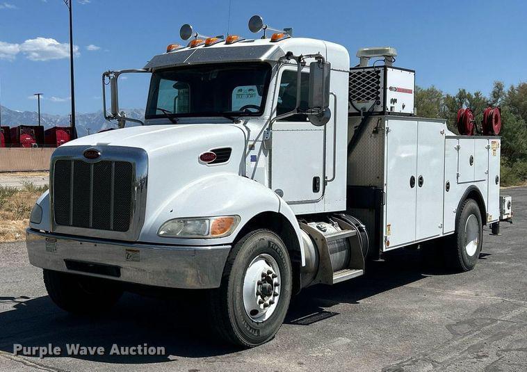 Image of Peterbilt 337 Primary image