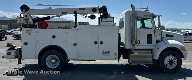Image of Peterbilt 337 equipment image 3