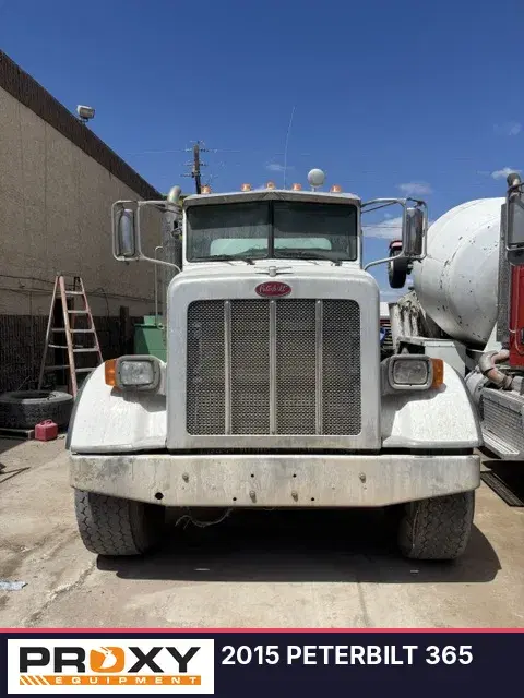 Image of Peterbilt 365 Primary Image