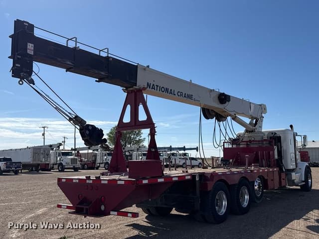 Image of Peterbilt 365 equipment image 4