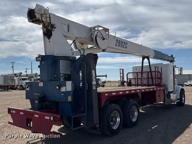 Image of Peterbilt 365 equipment image 4