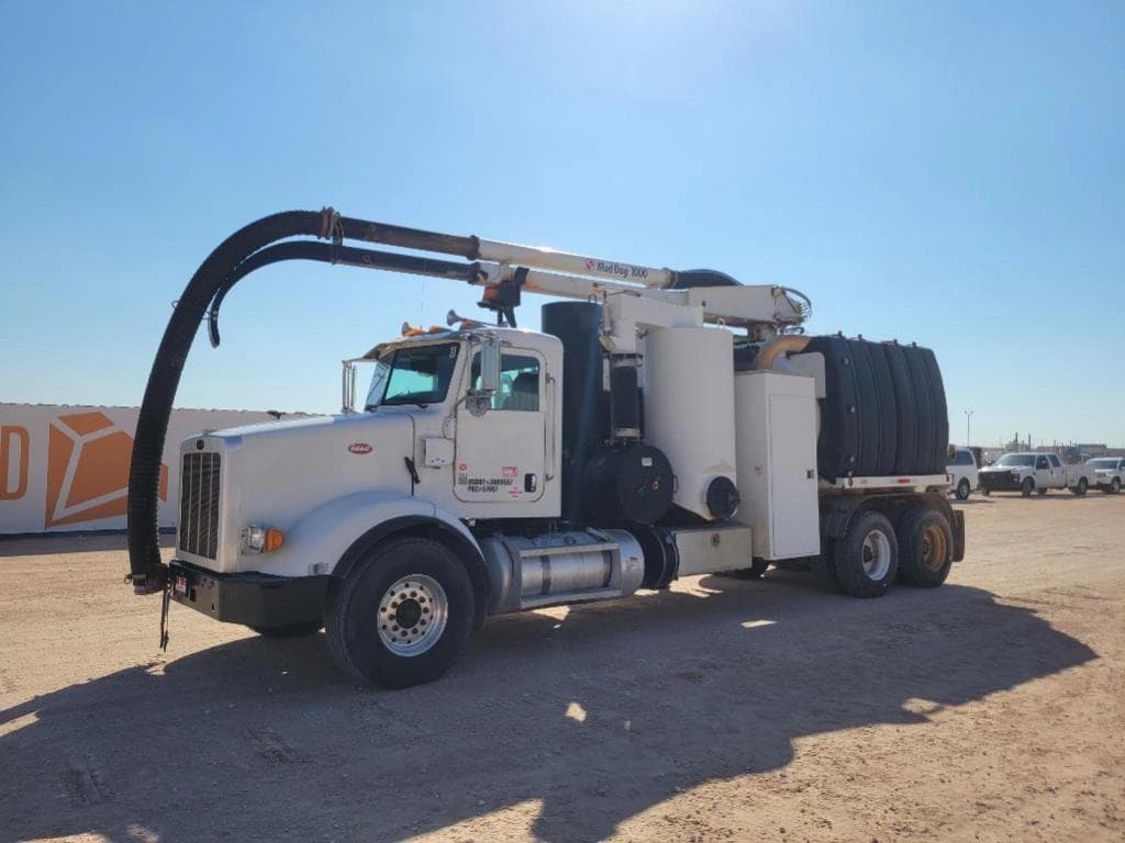 Image of Peterbilt 365 Primary image