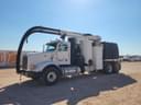 2015 Peterbilt 365 Image