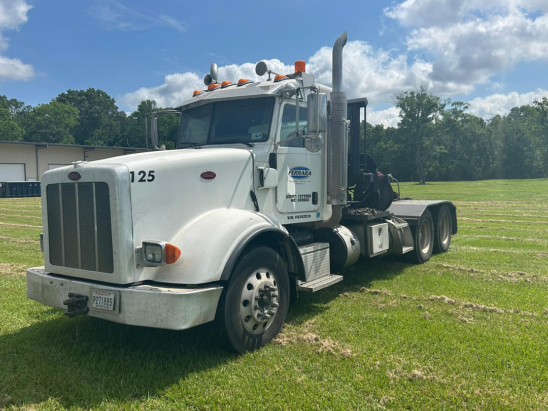 Image of Peterbilt 367 Primary image