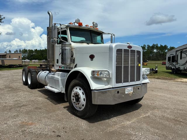 Image of Peterbilt 379 equipment image 1