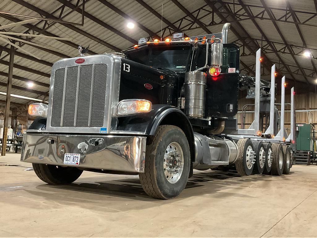 Image of Peterbilt 388 Primary image