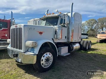 Main image Peterbilt 389