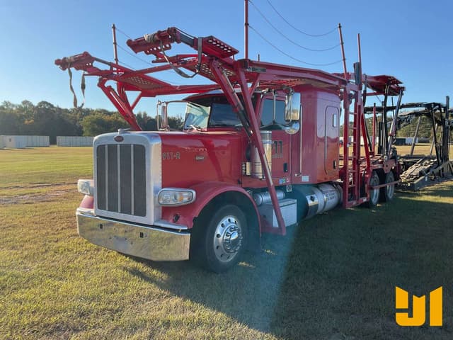 Image of Peterbilt 389 equipment image 1