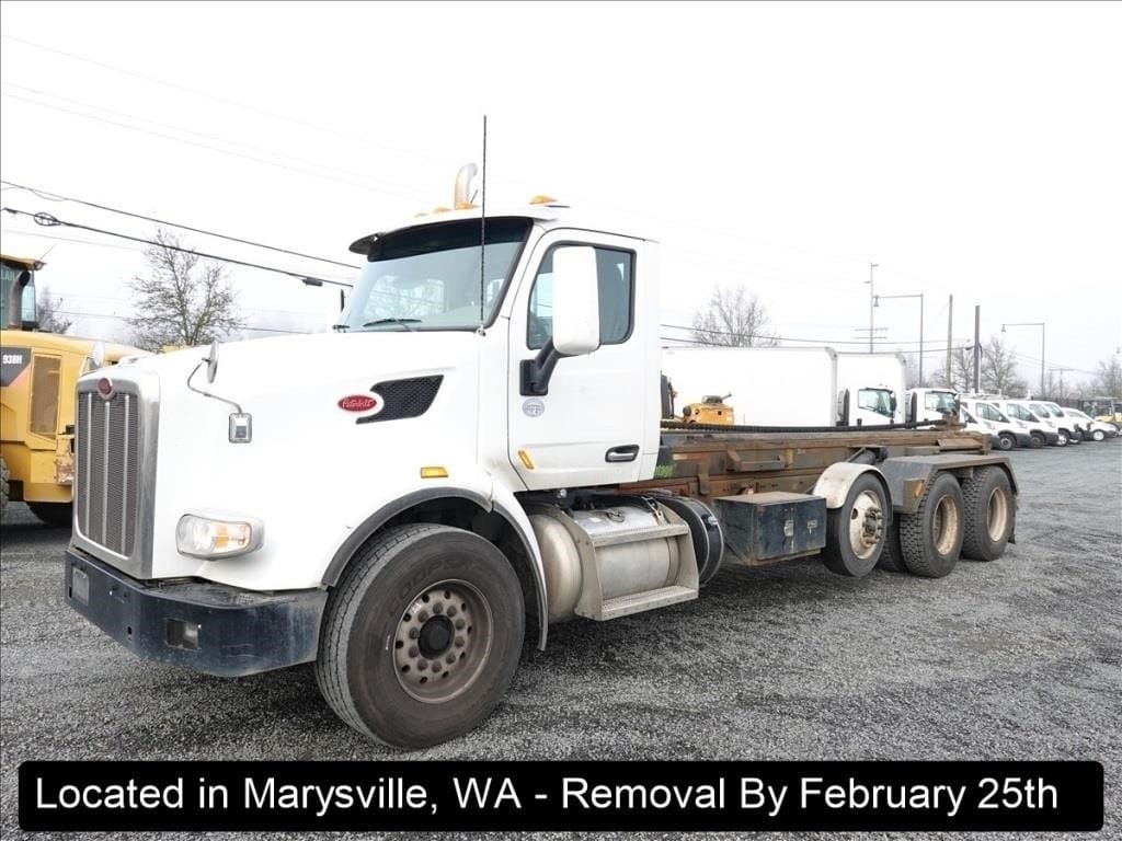 2015 Peterbilt 567 Equipment Image0